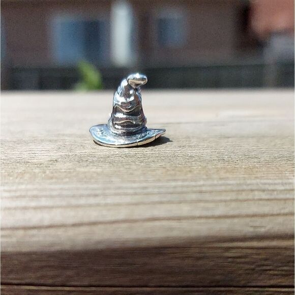 925 Silver Harry Potter Sorting Hat Charm - Picture 4 of 9